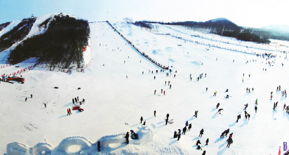 遼寧沈陽怪坡滑雪場